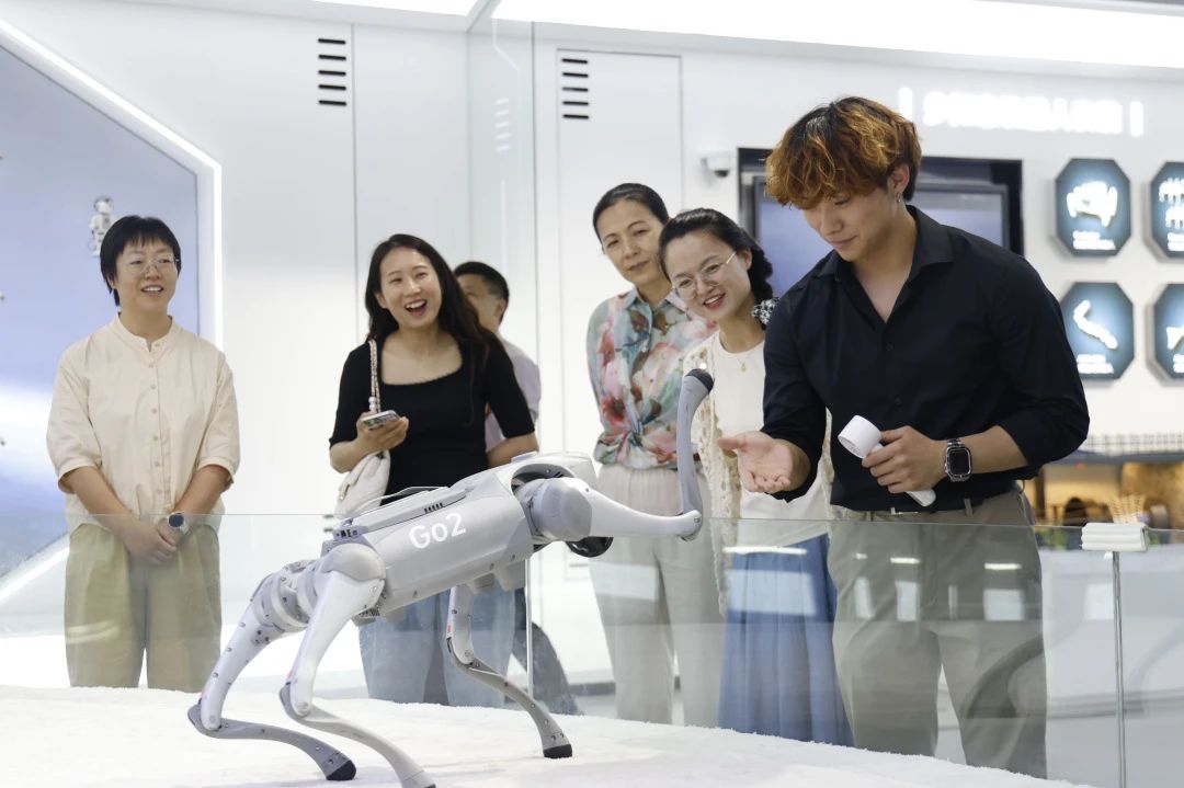 我校组织开展 “2025中日青年研学九江行”活动